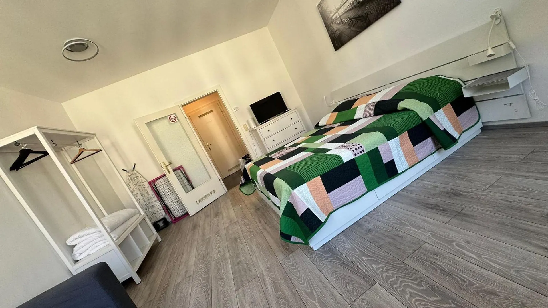 Apartamento Gesamte Unterkunft Fuer 2, Top21 Viena